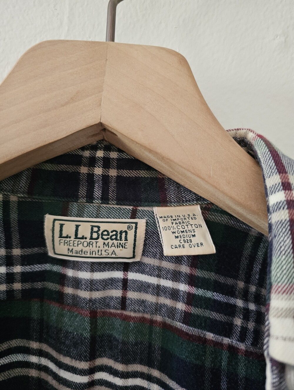 Vintage LL Bean Plaid Flannel Button-up Shirt - Picture 4 of 16